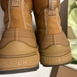 Burberry Leather Lace Up Chunky Heel Hiking Duck Boots Size 11 Camel Tan Burberry | Shoes | Burberry Leather Lace Up Chunky Heel  main image 2